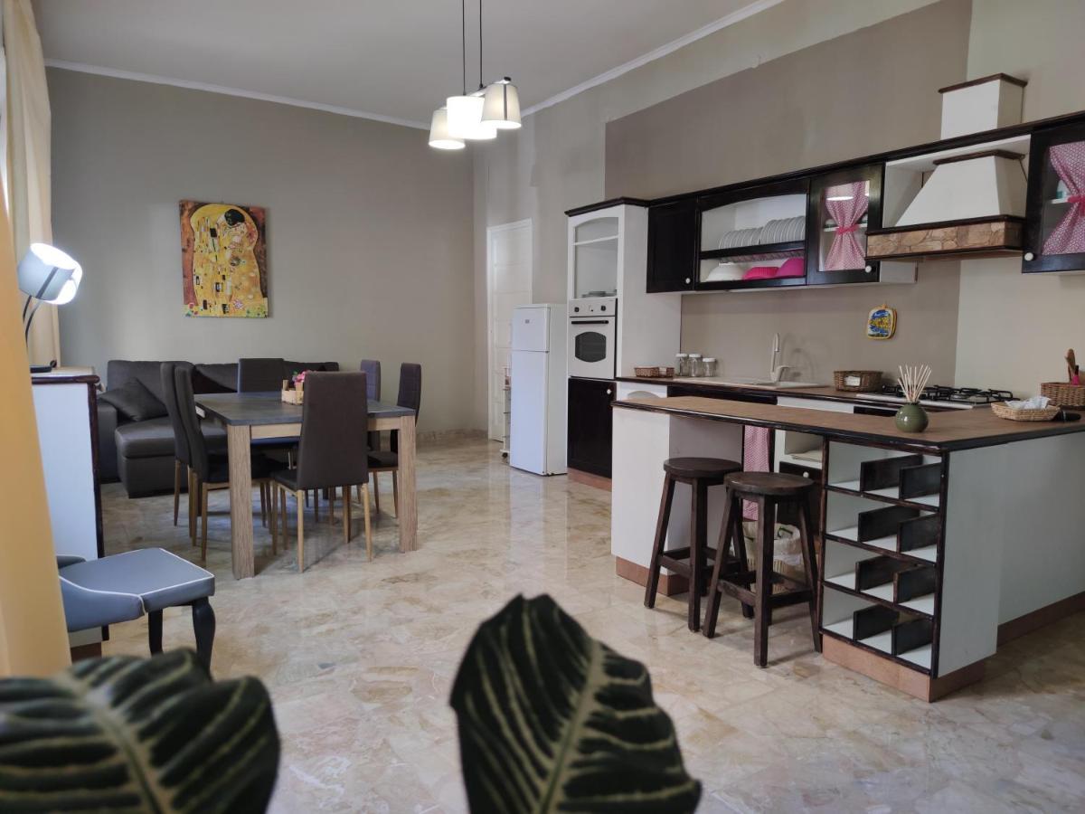 Appartamenti Ai Giardini Palermo Room photo